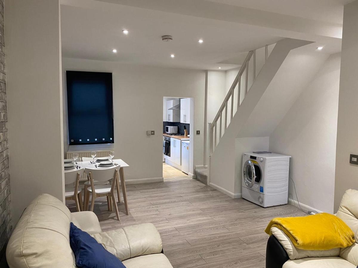 Empire Liverpool Property- Waller Street Southport Bagian luar foto